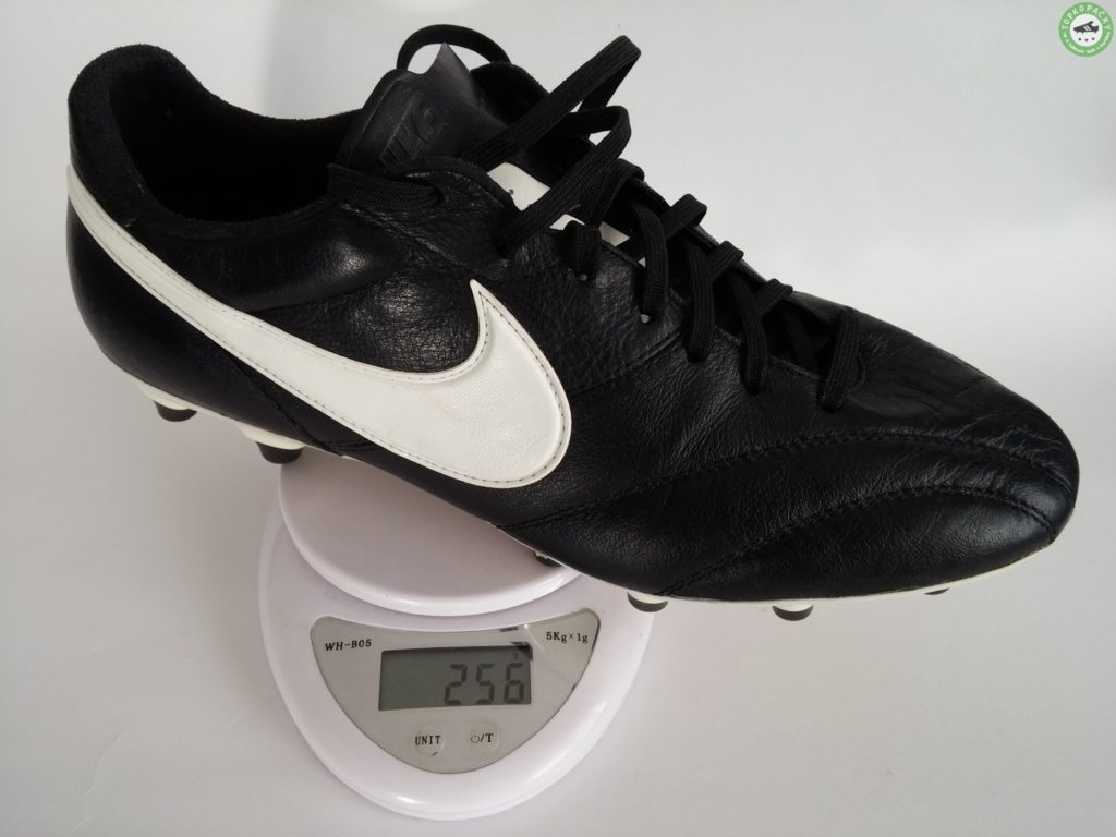 váha kopaček Nike Premier