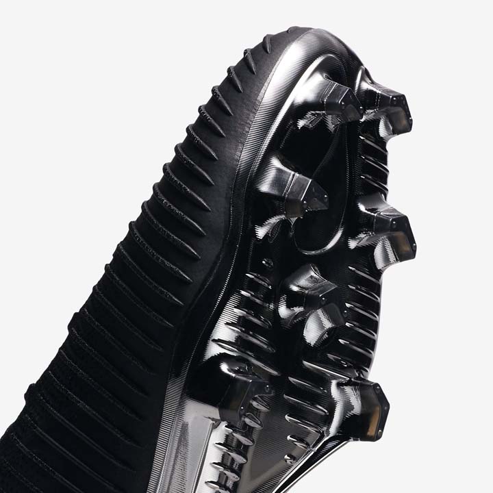 Nike Mercurial Vapor Flyknit Ultra triple black