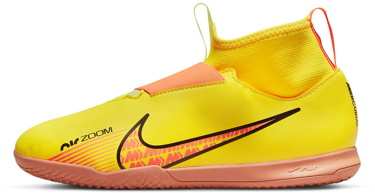 Sálovky Nike JR ZOOM SUPERFLY 9 ACADEMY IC žlutá