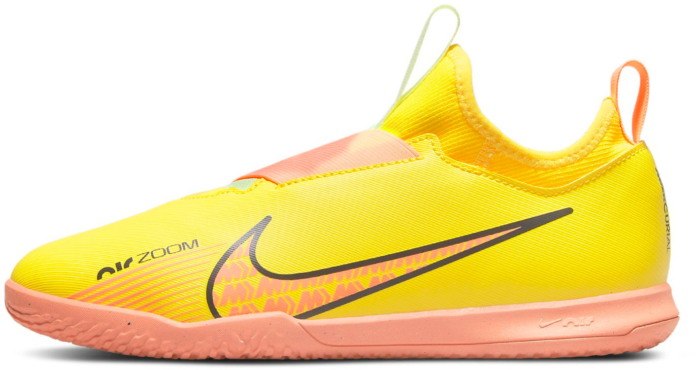 Sálovky Nike JR ZOOM VAPOR 15 ACADEMY IC žlutá